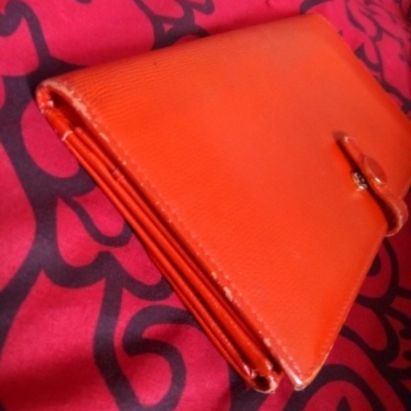 Long leather chanel orange wallet gold snap close